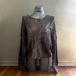 LIKE NEW Express womens cropped cable knit sweater. Brown - size large